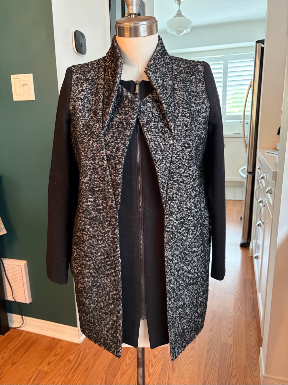 Cop.Copine Paris vintage Black and Gray Textured Tandem coat